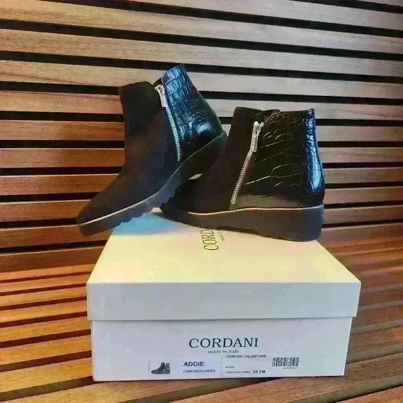 Cordani 'Addie' Ankle Boots - EU Size 36/US Size 5.5-6 - Picture 2 of 11